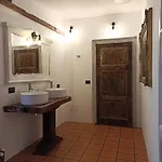 Casa Olmi Gasthof Castiglione dʼIntelvi
