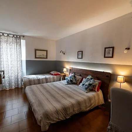 Pensión Casa Olmi Castiglione dʼIntelvi